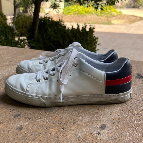 Tommy Hilfiger White Laddin Sneakers - Picture 5 of 16